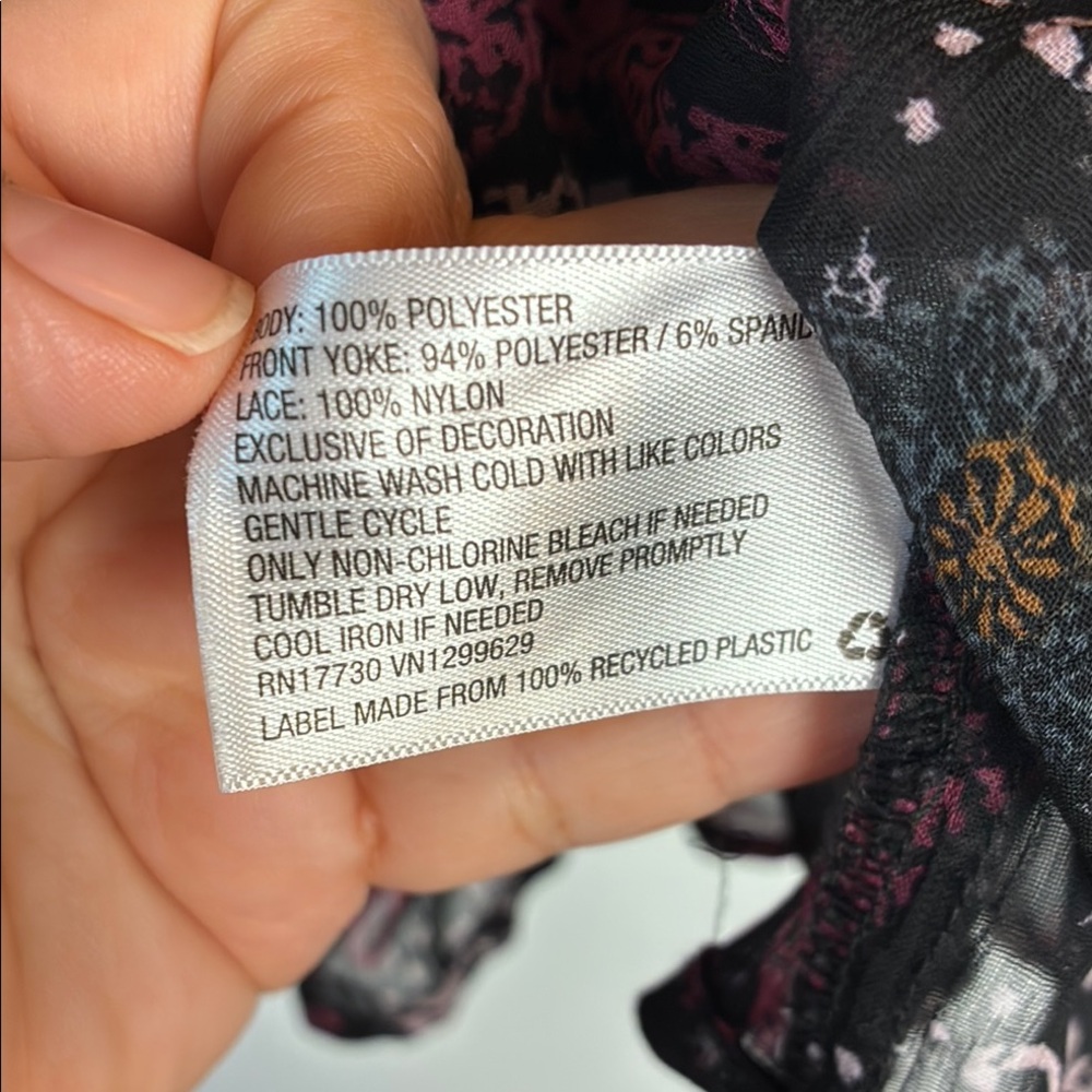 Bohemian Knox Rose Black and Pink Patterned Blouse Relaxed Fit - Picture 3 of 10